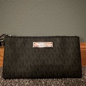 Jet Set Signature Logo wristlet